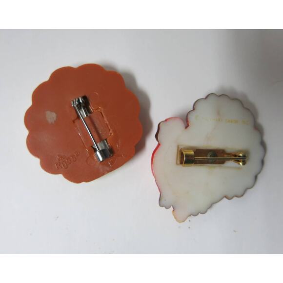 VINTAGE THANKSGIVING Pins Brooch Set 3 Turkey Pilgrim Turkey Day Retro Jewelry - Picture 4 of 8